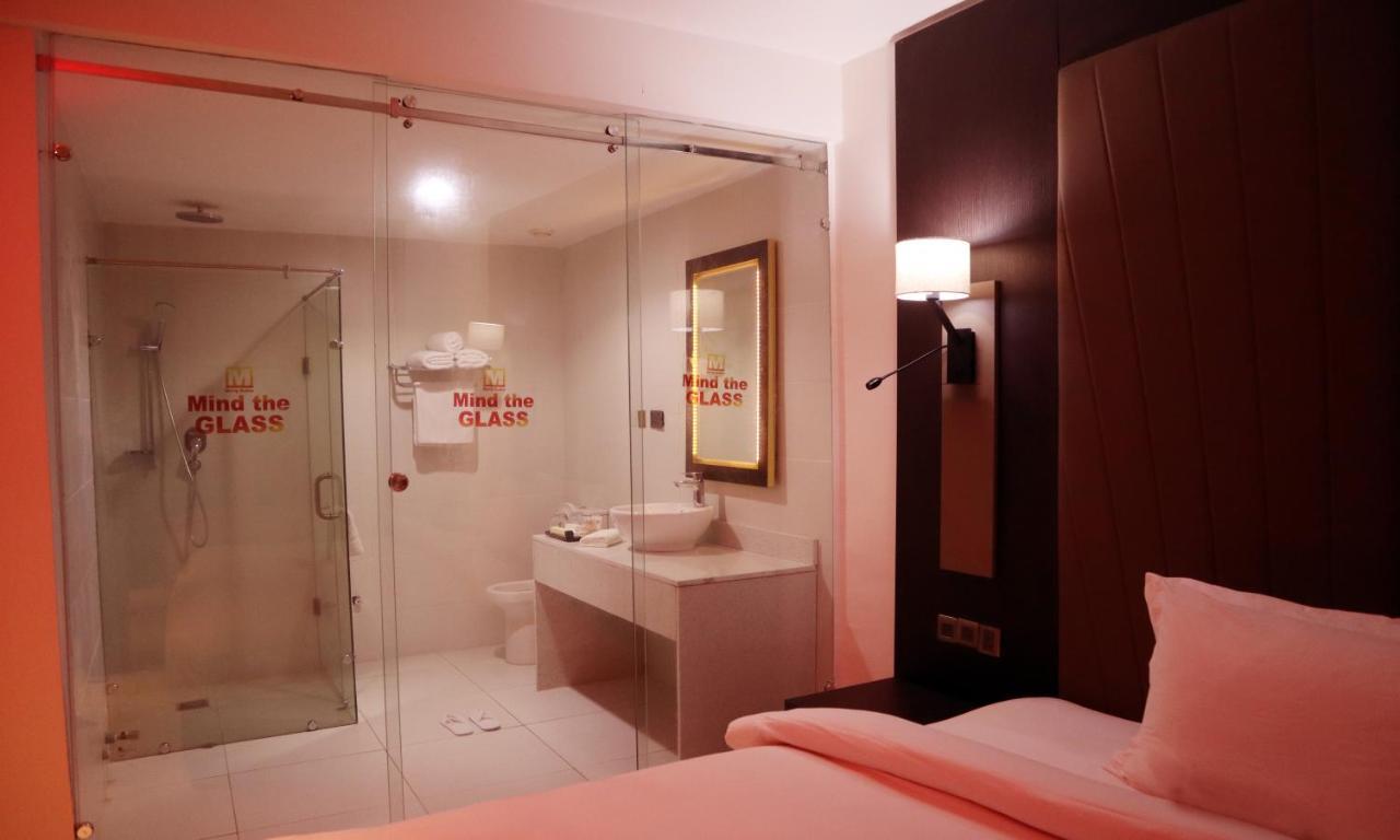 Monty Suites Calabar Exterior photo